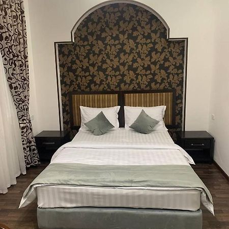 Ikan Registon Hotel Samarkand Ngoại thất bức ảnh