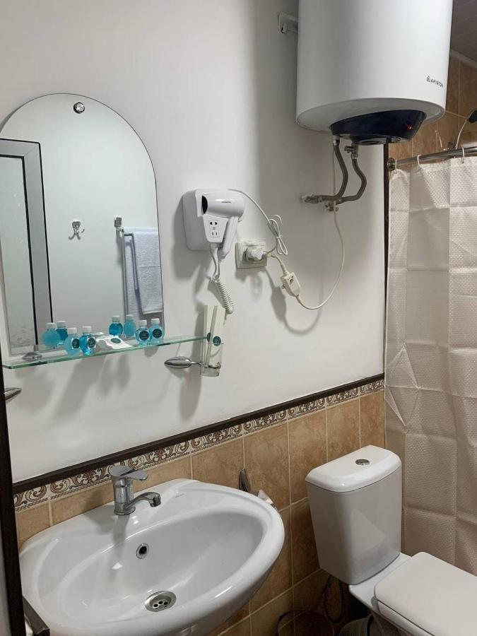 Ikan Registon Hotel Samarkand Ngoại thất bức ảnh