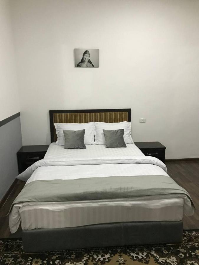Ikan Registon Hotel Samarkand Ngoại thất bức ảnh